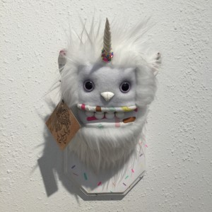 Doughnut Yeti (Small) White by Yetis And Friends